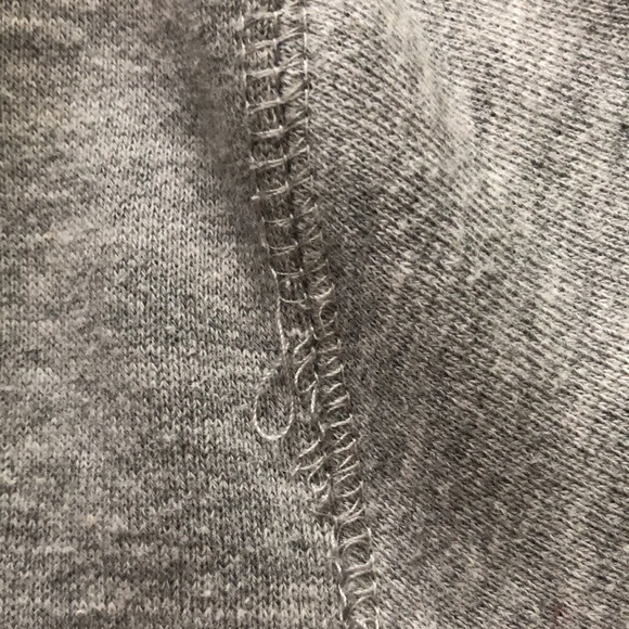 University of Manitoba Zip-Up Hoodie - Picture 14 of 15